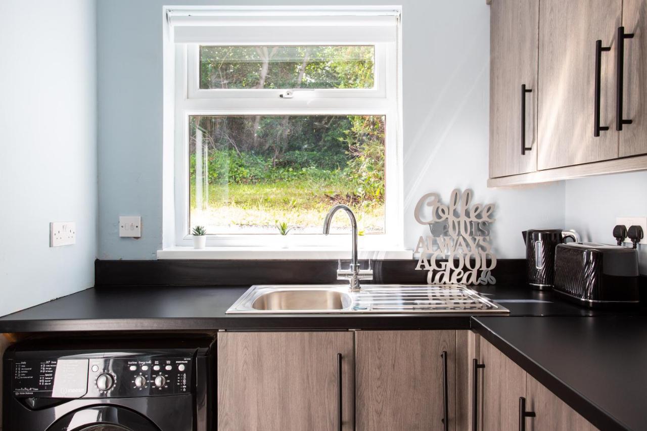 Fully Refurbished North 3 * Belfast