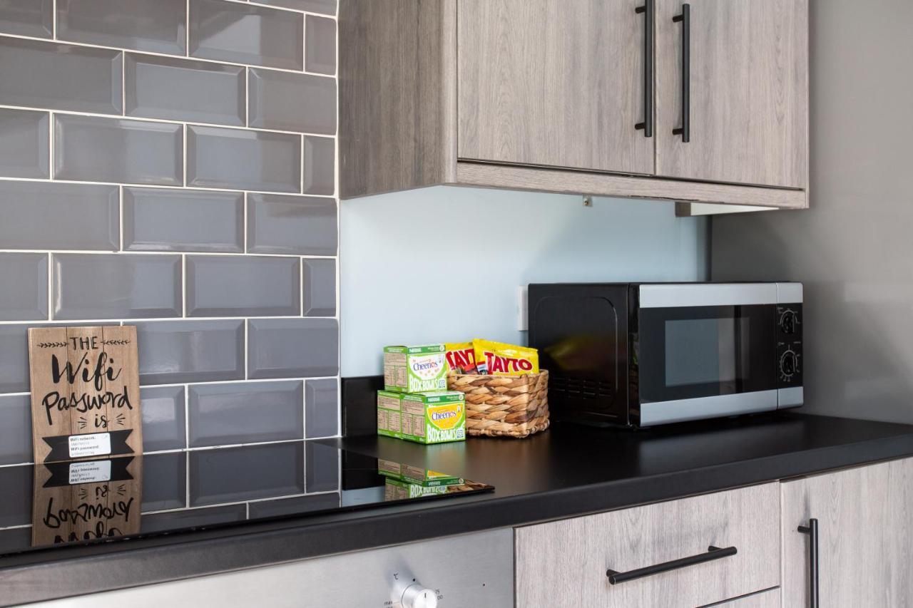 Fully Refurbished North 3 * Belfast